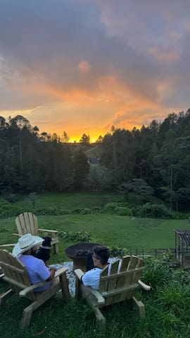 Finca Top en el Retiro Piscina| Montañas Caballos